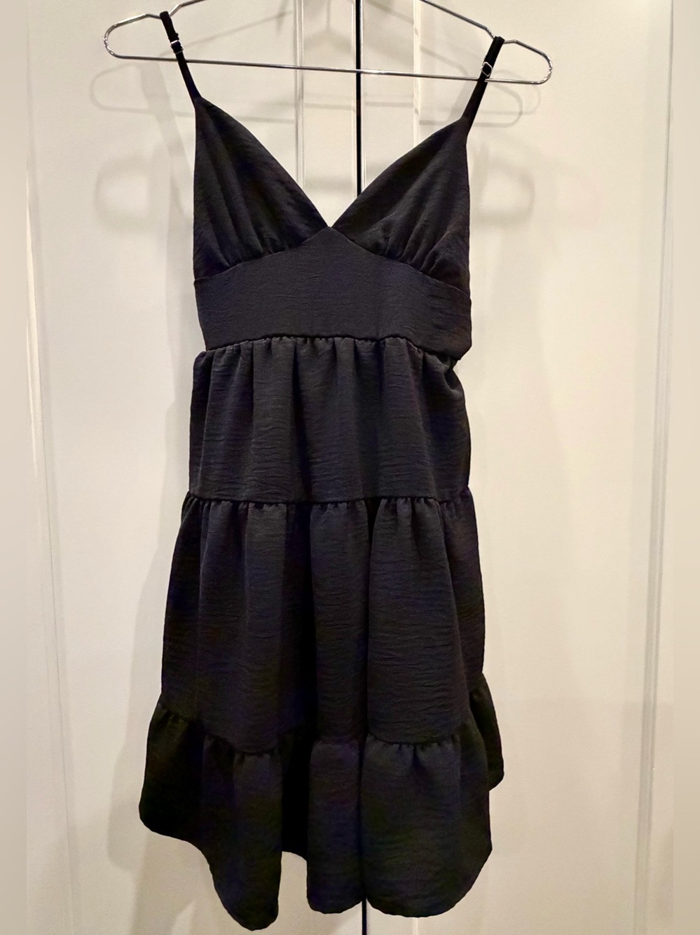 Altar'd State Black Tiered Open Tie Back Mini Dress Adjustable Straps XS EUC